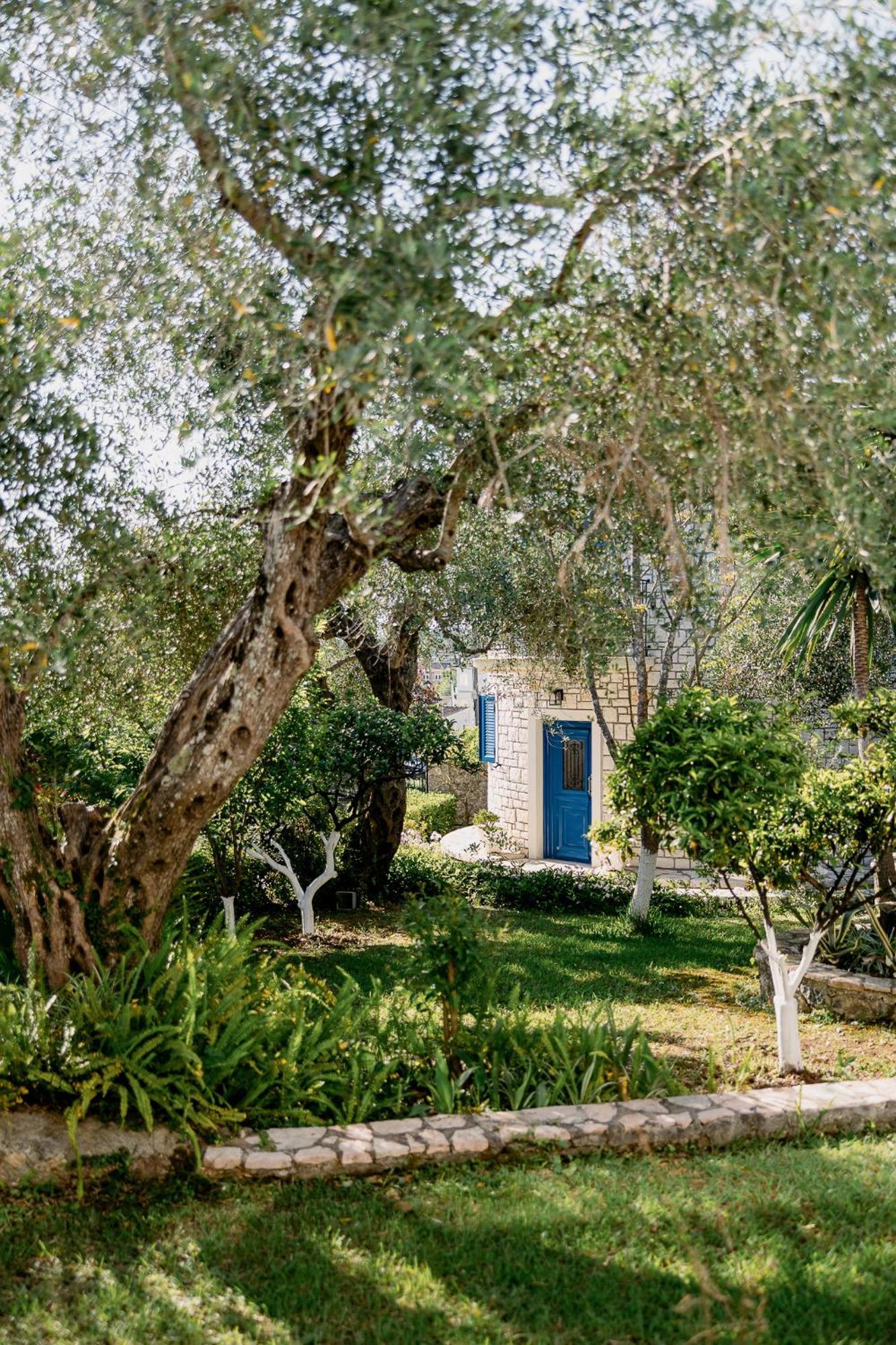 Mathraki Resort Gouviá Exterior foto